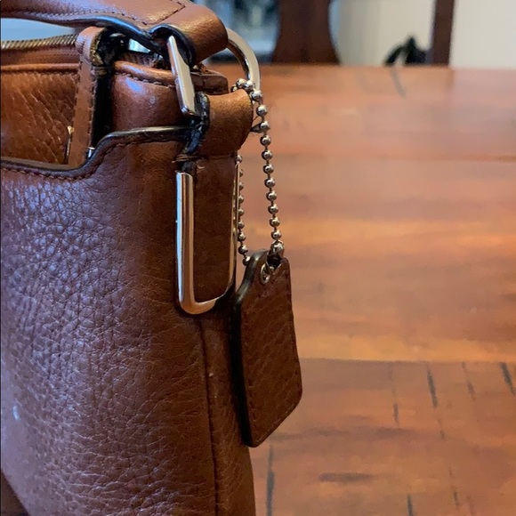 Coach crossbody - Picture 4 of 7